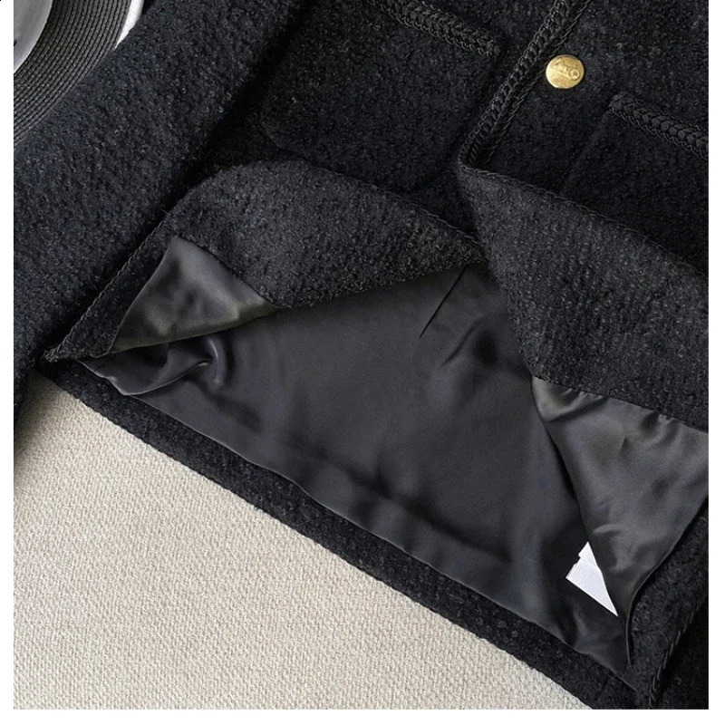 High Quality Fashion Jackets Black Tweed Two Pockets Golden Buttons Elegant Coats Spring Autumn Women Clothes 240821