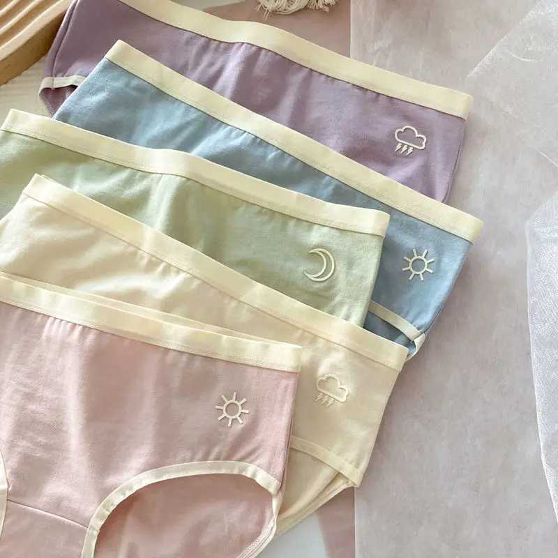 5PCS Tees Cotton Print Panties for Girls Thin Breathable Antibacterial Knickers 8+y Young Children Underwears Kids Soft Briefs Y240821