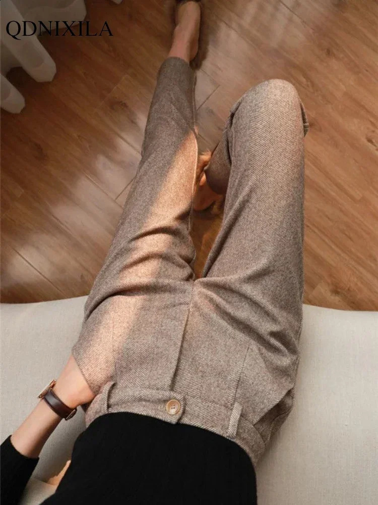 Autumn Woolen Womens Pants Korean Fashion Hight Waist slimming Suit Pants Vintage Plus Size Straight Harem Casual Trousers 240821