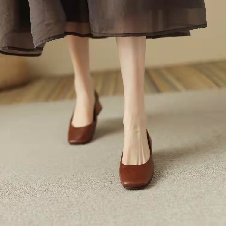 Ddmysports Autumn New Solid Color Shallow Mouth Square Ead Small Leather Women S Middle Eel Children Coarse Follow Shoes Grandma OUTDOOR
