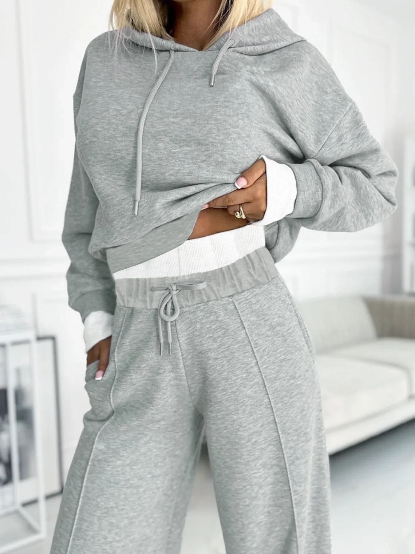 Elegant Hooded Set Women Spring Casual Y2k Top Sweatshirt Sports Wide Leg Pants Two-piece Suit for Female Streetwear 240820