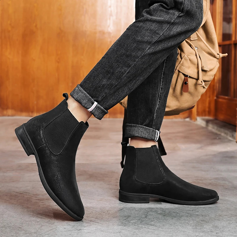 Mens Skating Shoes Mens Casual Business Chelsea Boots Handmade Leather Fashion Motorcycle Boots Winter Plus Ankle Boots Mens 240821