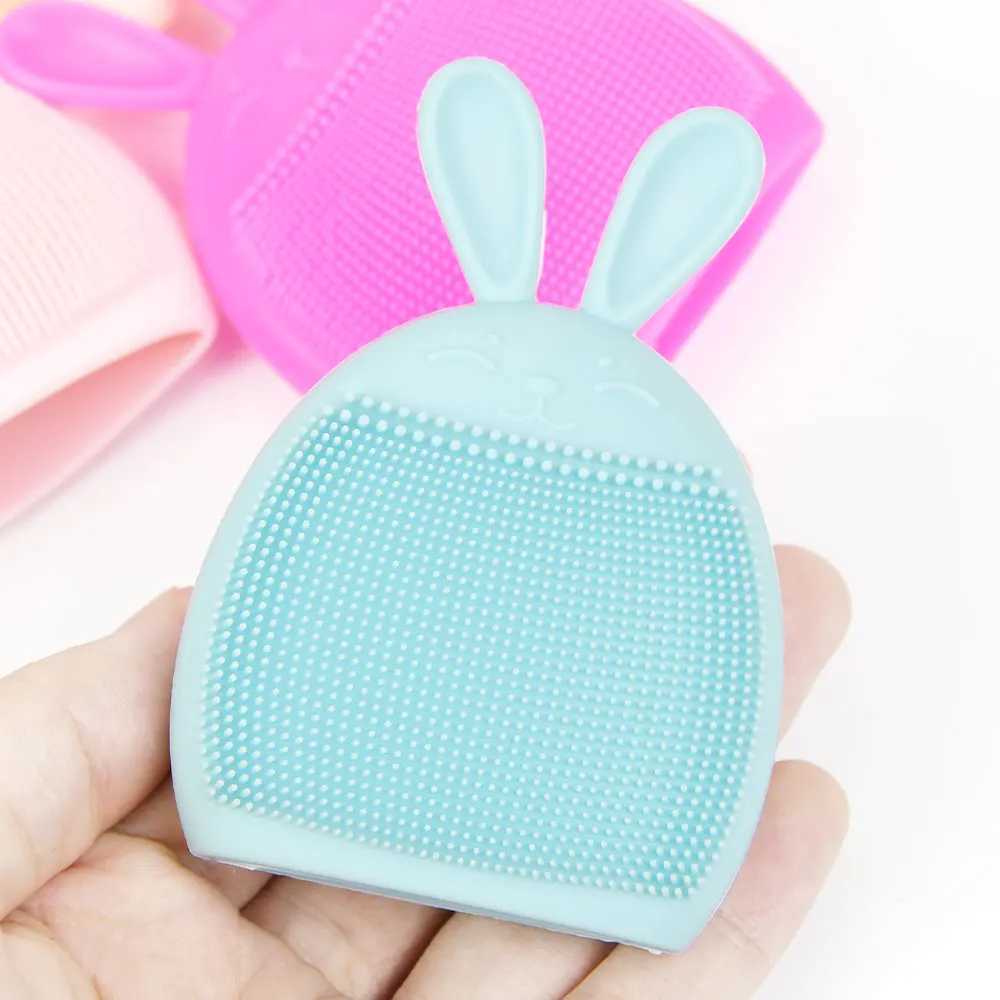 Rabbit Shape Silicone Face Cleansing Brush Skin Scrubber Glove Baby Shampoo Softy Brush Deeply Exfoliating Skin Care Tool Y240821