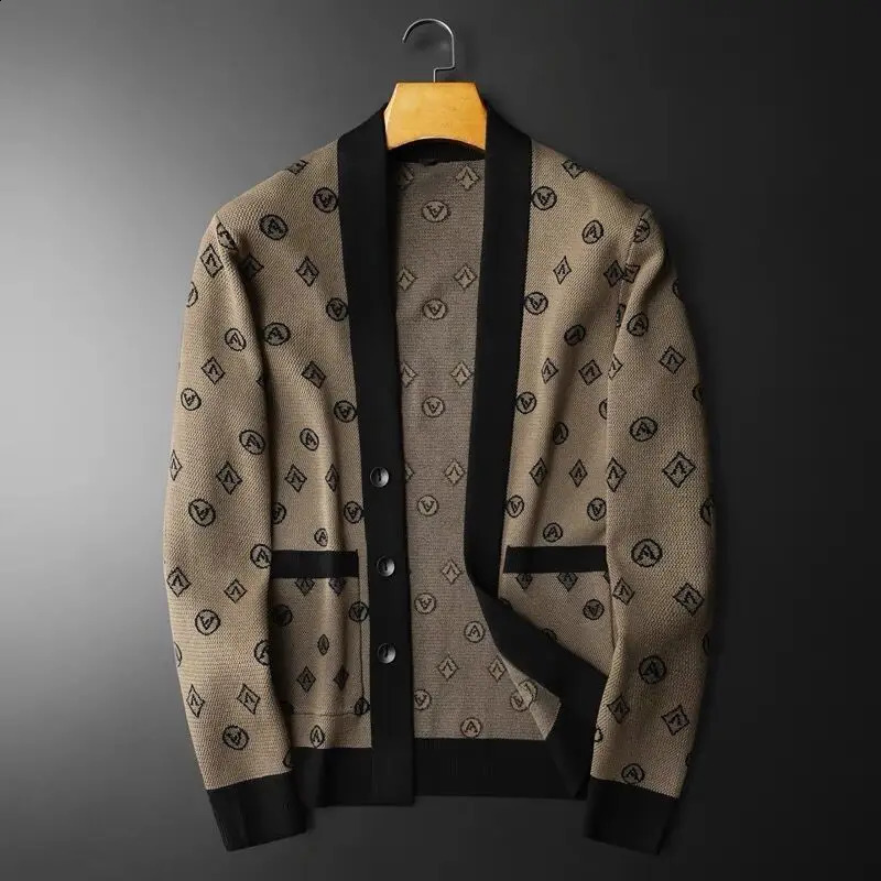 Mens Clothing Long Sleeve Patchwork Tops Solid Color Man Fashion Knitting Cardigan Casual Coat Autumn Winter Sweaters 240821