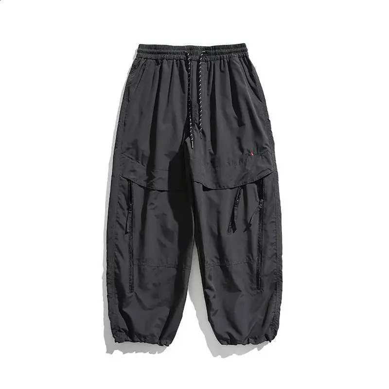 Retro British Spring and Autumn Mens Solid Color Zipper Pocket Elastic High Waist Casual Loose Cargo Sports Pants 240821