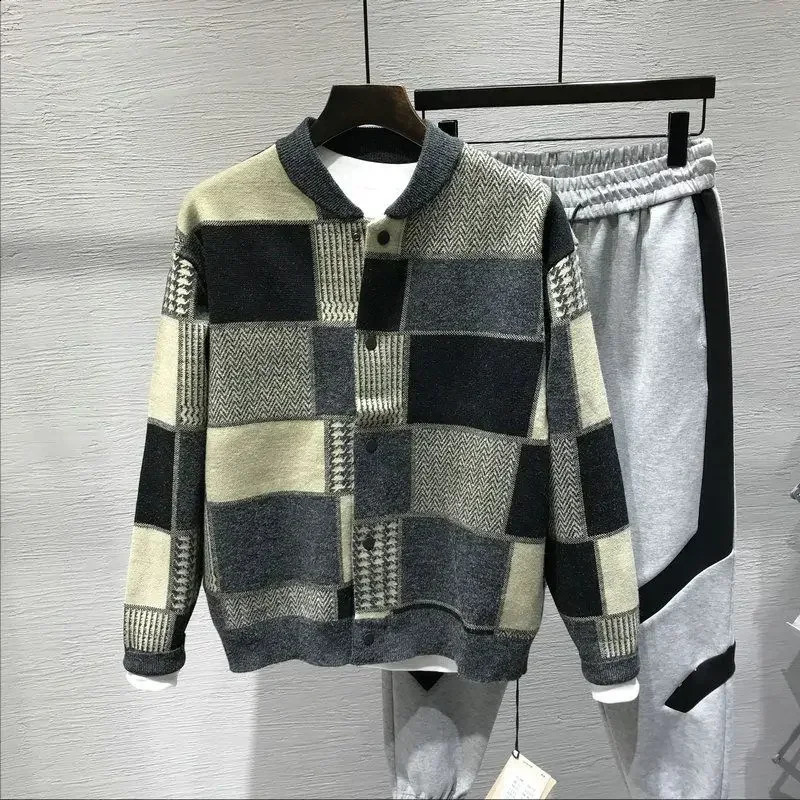 Knitted Sweaters for Men Collared Plaid Black Man Clothes Cardigan Large Big Size Heated Japanese Harajuku Fashion Overfit Baggy 240821