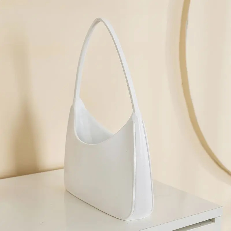 Modern and Simple European Vase Living Room Decoration Handbag Shape Flower Elegant Creative Home Bedside Table 240820