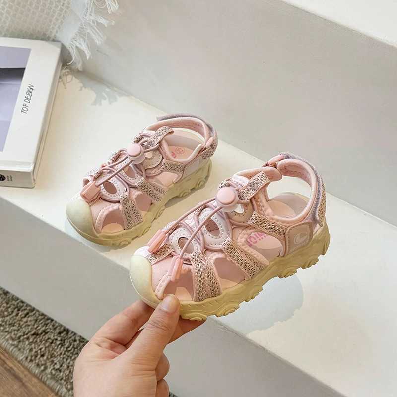 Childrens Closed Toe Sports Sandals 2024 Summer New Soft Bottom Lightweight Casual Childrens Sandals W240821