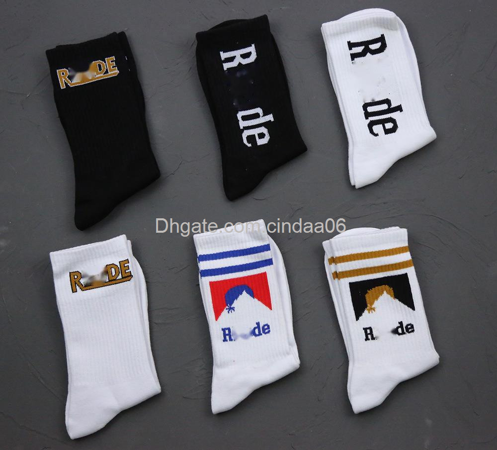 Mens Socks Women Designer Luxury High Quality Pure Cotton Comfort Brand Basketball Sports Deodorization Absorb Sweat Let In Air Stockings Fashion Black