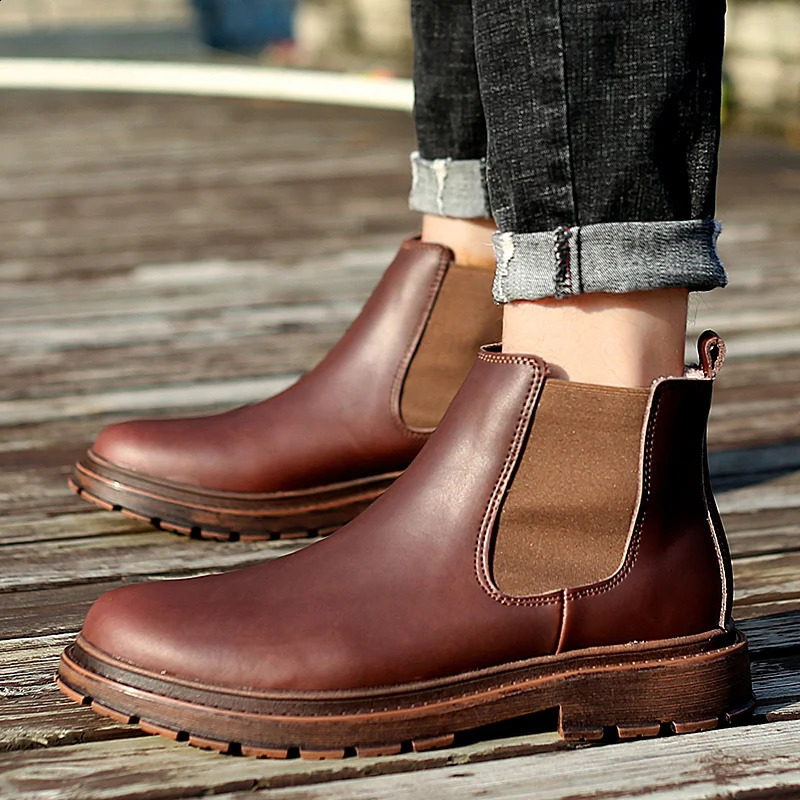 High quality winter boots mens cowhide ankle boots handmade outdoor work boots retro style warm Chelsea boots mens 240821