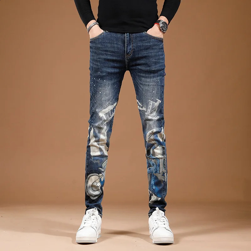 fashion printed personalized jeans for mens street slim fit elastic feet high end trendy denim pants 240821