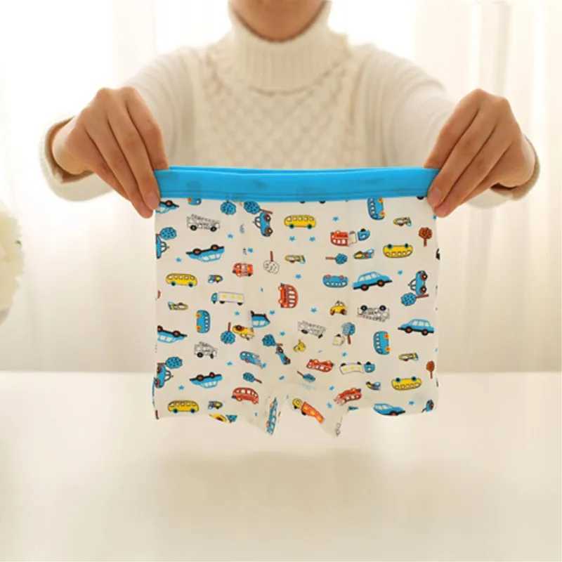 3Pc/Lot Random Colors Soft Breathable Boys Boxer Kids Underwear Boy Underpants Boxer Modal Soft for Children 2-8Y Y240821