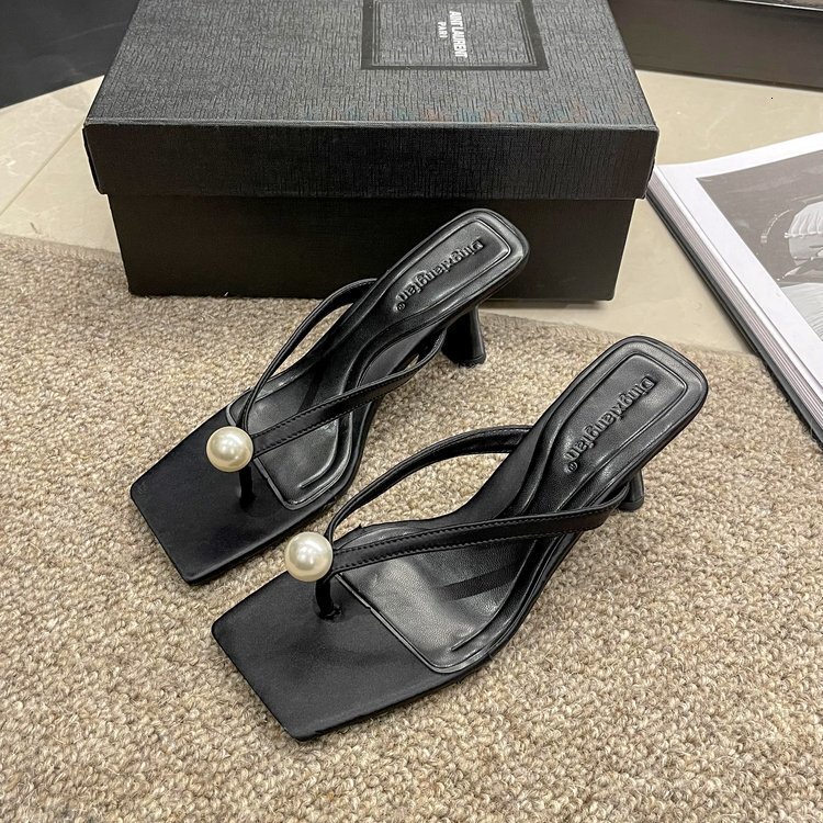 Ddmysports Subtle Design Elegant And Sexy Pearl Summer New Square Exposed Herringbone Clip Toe Slippers OUTDOOR