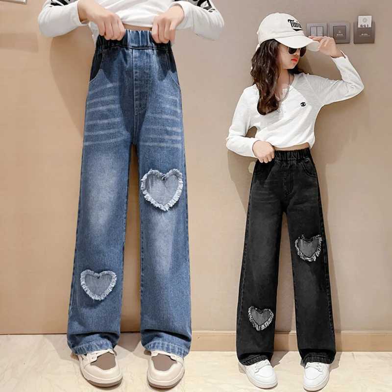 New Fashion Teen Girls Cowboy Wide Leg Pants Children Trousers Spring and Autumn Love Pattern Girls Jeans 5-14 Year Old Childrens ClothingW240819