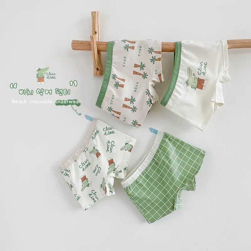 Childrens Underwear Baby Panties Boys Cotton Briefs Cartoon Pattern Four Seasons Shorts Soft Ventilate Boxers Fit 2-11Y Y240821
