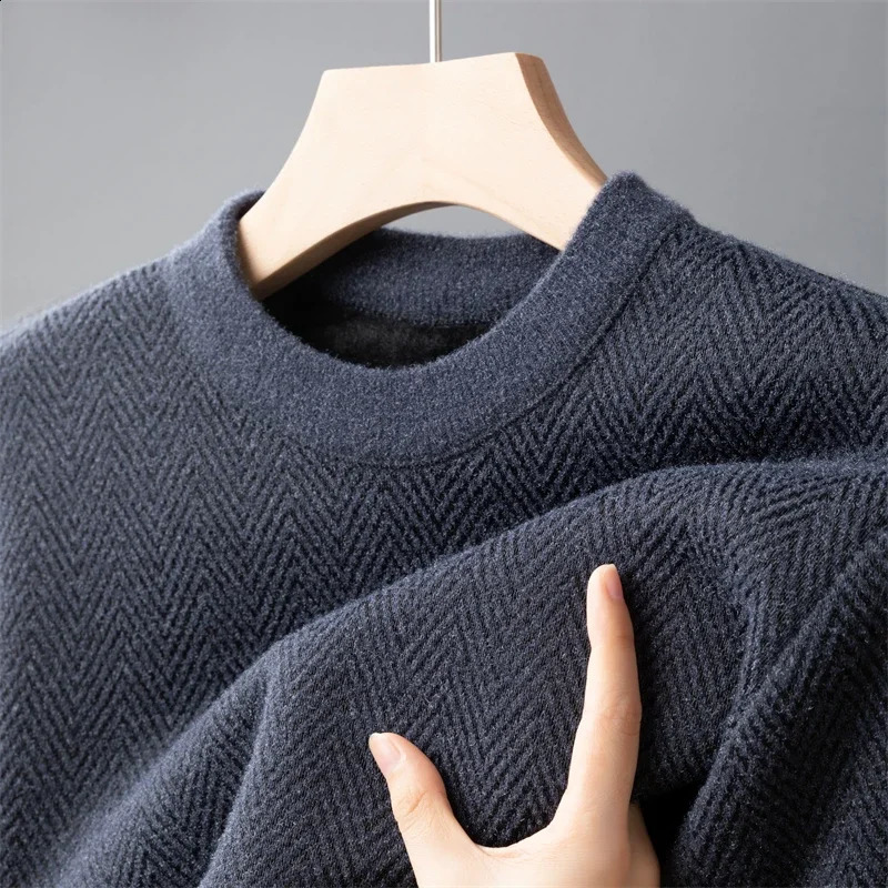 Mens Casual Pullover Fashion Sweater Autumn and Winter Warm Top 240820