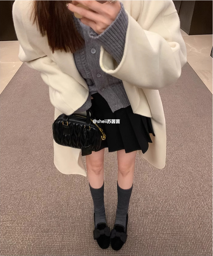 Ddmysports Su Yinyin Same Style Christmas Girl Amin Velvet Bow Lazy Appy Women S Singles Shoes OUTDOOR