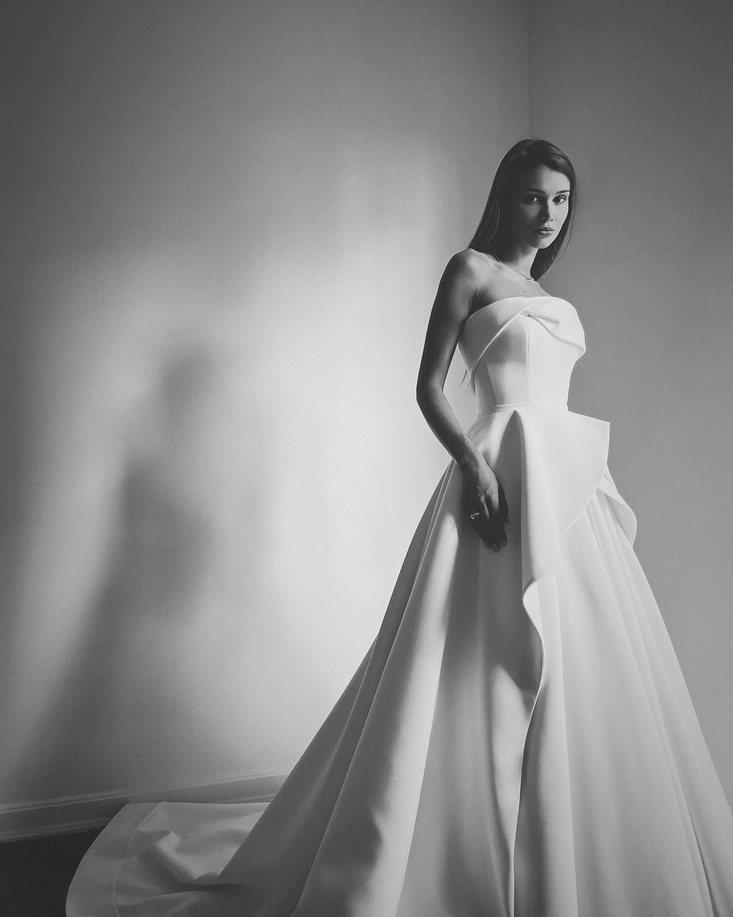 Two Pieces A Line White Wedding Dresses Wide Straps Backless Beach Satin Brial Gowns Vestidos de Novia Designer Bridal Dress 03