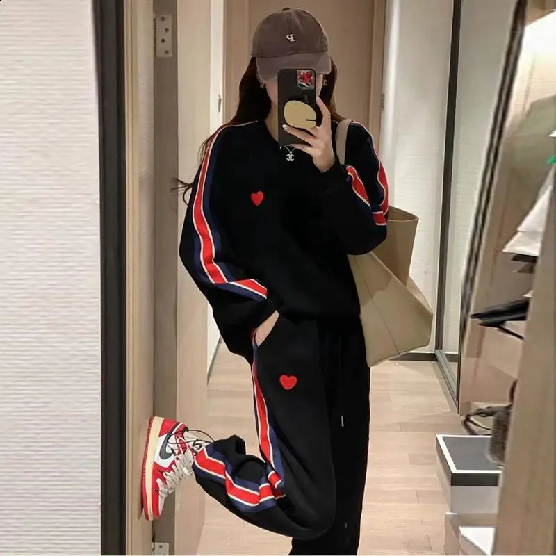 Autumn Cute Love Embroidery Pant Sets Two Pieces Tracksuits Khaki Side Striped Sweatshirt Women Girls Loose Sporty Korean Style 240820