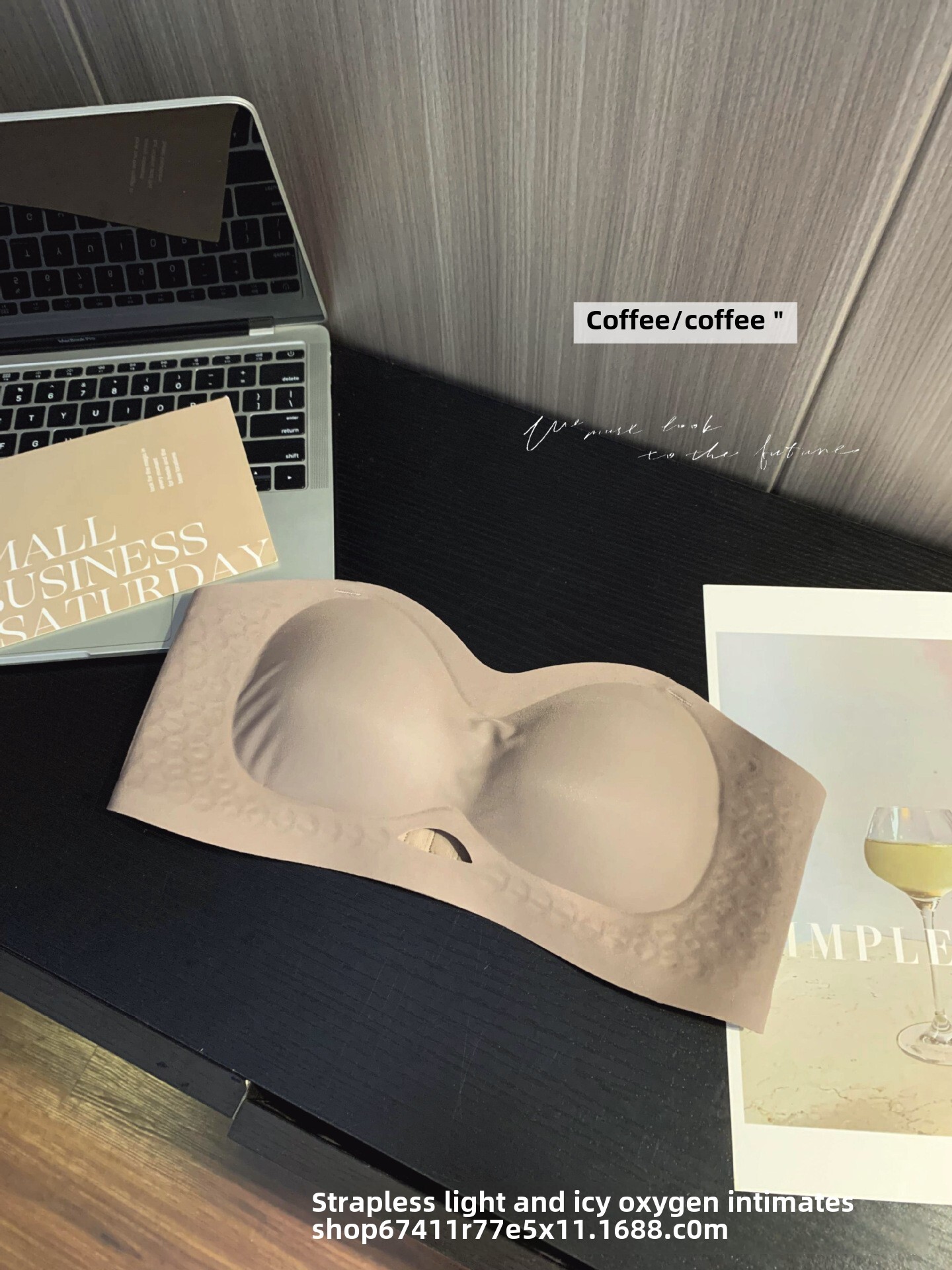Strapless for women in summer, thin design, small chest, gathered together, slip, anti glare, no trace, invisible beauty back wrapped, strapless bra d