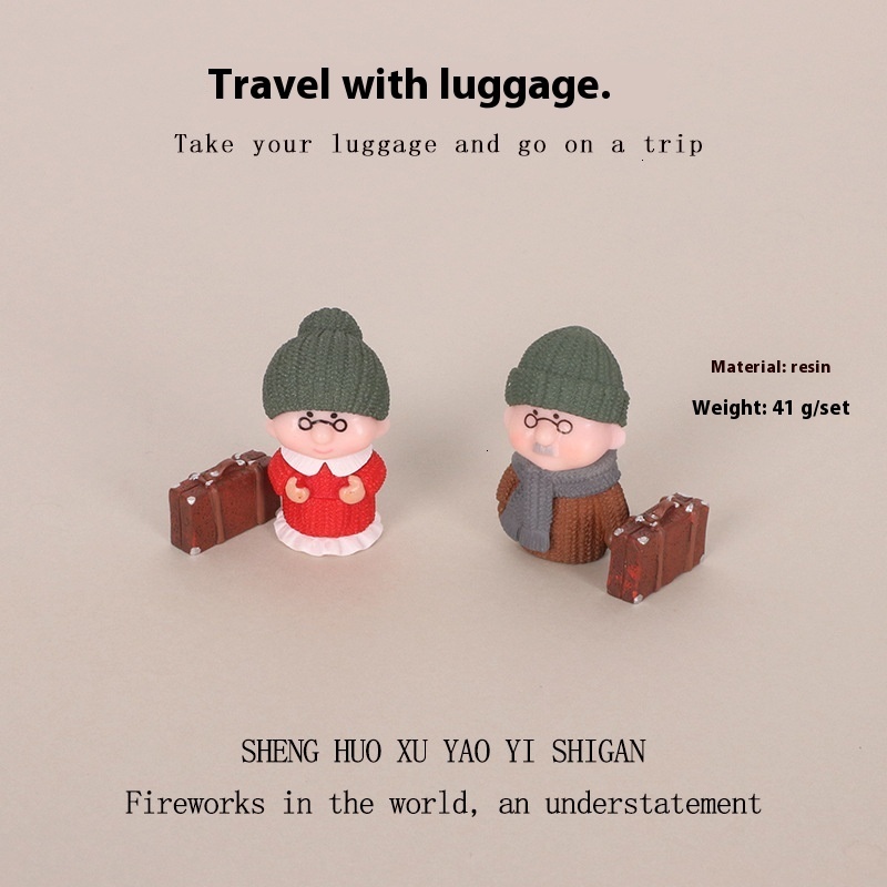 Mini creative elderly travel luggage, resin crafts, micro landscape home decorations, desktop ornaments