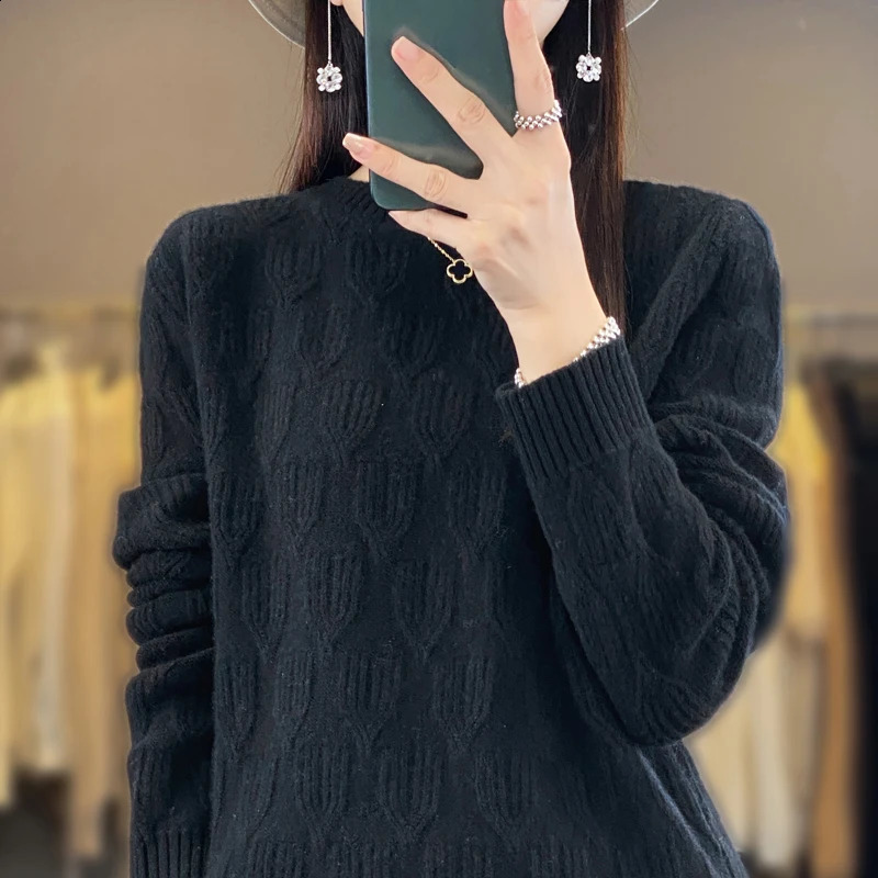 AutumnWinter Cashmere Sweater Womens Oneck Pullover Warm Loose 240821