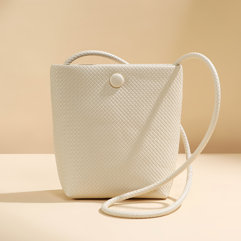 New Woven Bucket Women's Fashion One Shoulder Crossbody Small Bag