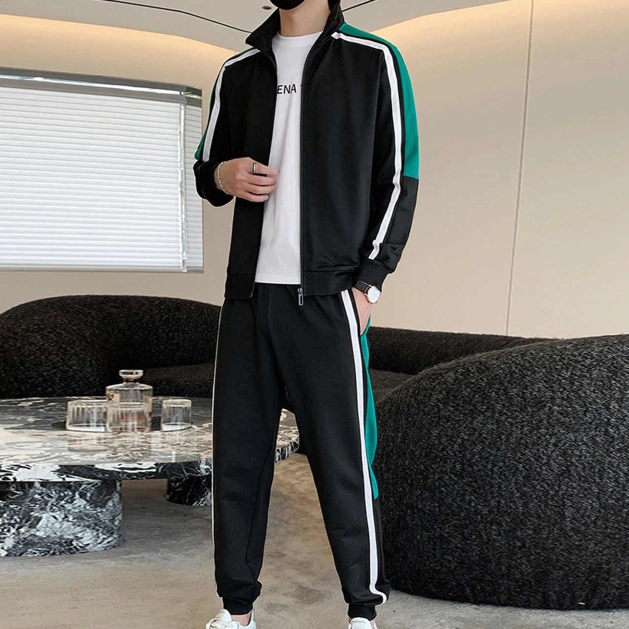 Fashion Korean Version Mens Patchwork Zippered SportswearPants Set Spring Autumn Leisure Jogging Fitness Two-Piece Set 240821