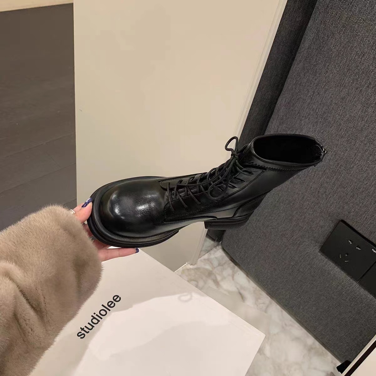 Ddmysports Grape Mom S Autumn Winter New Round Ead Look Skinny Thick Eel Eight Boosting Strap Up Martin Short Boots Women Genuine Leather OUTDOOR