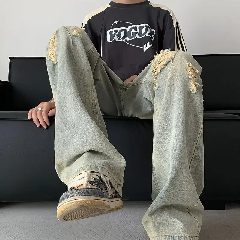 Vintage Wide-leg Jeans For Men Style Loose-fit Versatile Ripped n Sensibility Straight-leg Pants American Style 240821