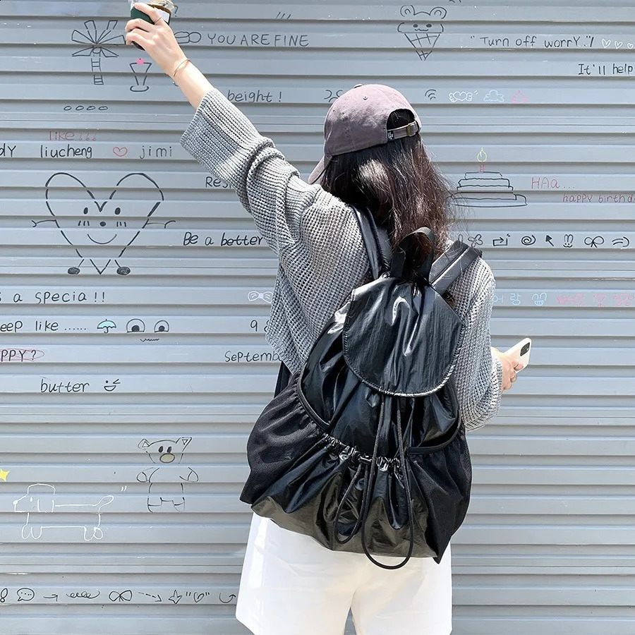 Preppy Style pleated womens backpack Korean niche design travel womens backpack Y2k girls school bag shoulder strap womens backpack 240808