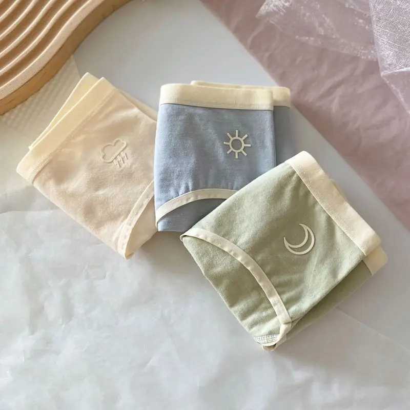 5PCS Tees Cotton Print Panties for Girls Thin Breathable Antibacterial Knickers 8+y Young Children Underwears Kids Soft Briefs Y240821