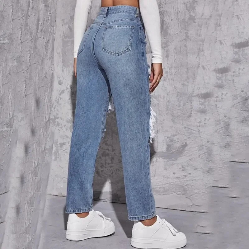 Hole High Waist Mom Jeans Flare Pants Denim Autumn Casual Long Streetwear Slim Fit Trousers Capris Baggy Jeans Women 240821