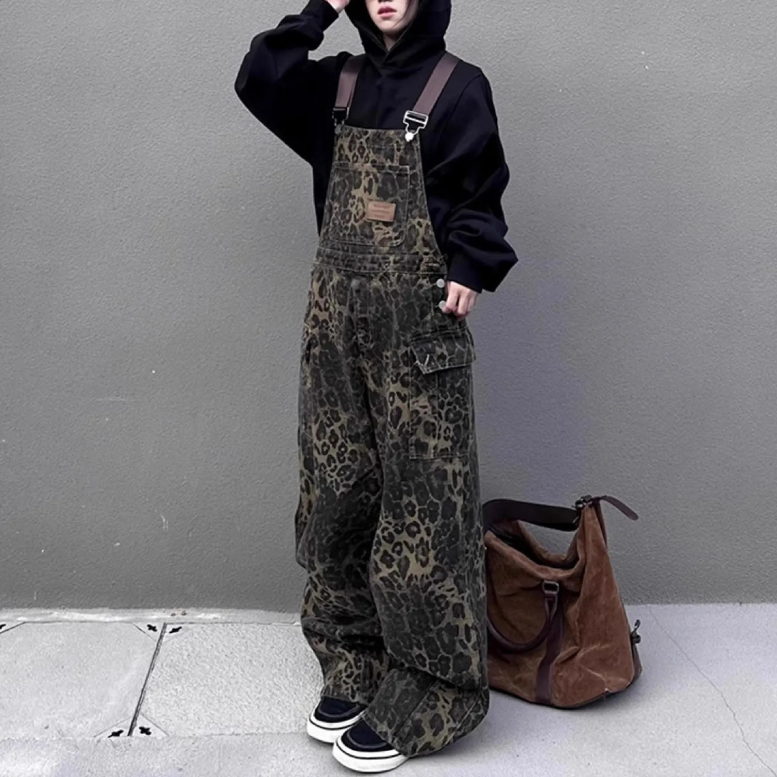 Women Leopard Jumpsuits Y2k Clothes Streetwear Wide Leg Baggy MultiPocket Loose Cargo Overalls Rompers 240821