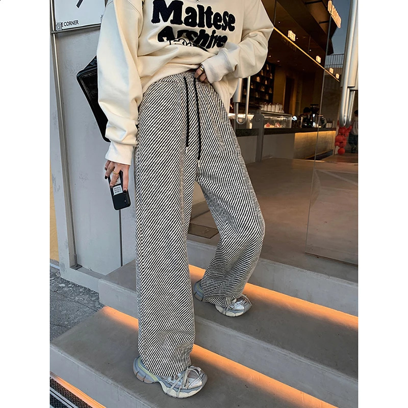 Womens Striped Baggy Sweatpants Jogger Harajuku Streetwear 90s Y2k 2000s Oversize High Waist Pants Vintage Trousers Clothes Z260314