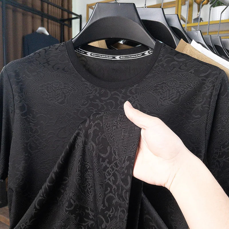 2024 Ice Silk Summer Embroidery Mens Tshirt Loose Fitting Retro Short Sleeved Fashion Funny ONeck Tops T Shirt 240820