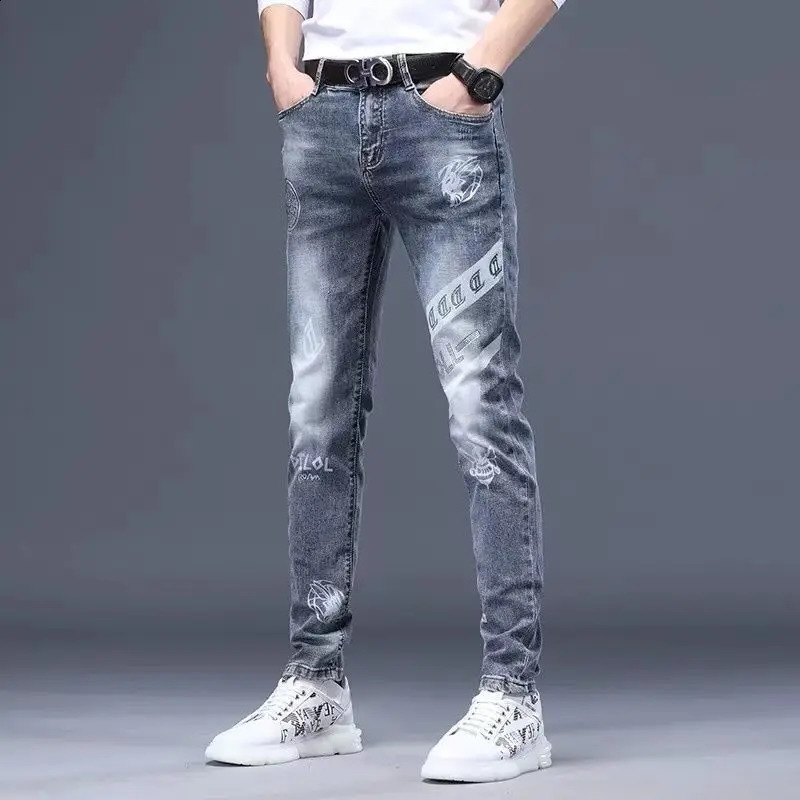 Harajuku Fashion Mens High-end Embroidered Jeans Korean Style Prints Patches Slim Fit Casual Spring Autumn Cowboy Trousers 240821