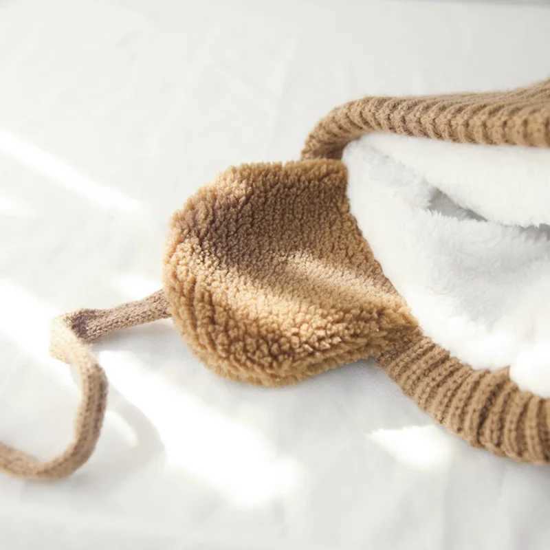 Winter baby hat with fluffy beans wool plush lining with ear cushions baby knitted hat suitable for girls boys and warm children accessories 2-6Y W241