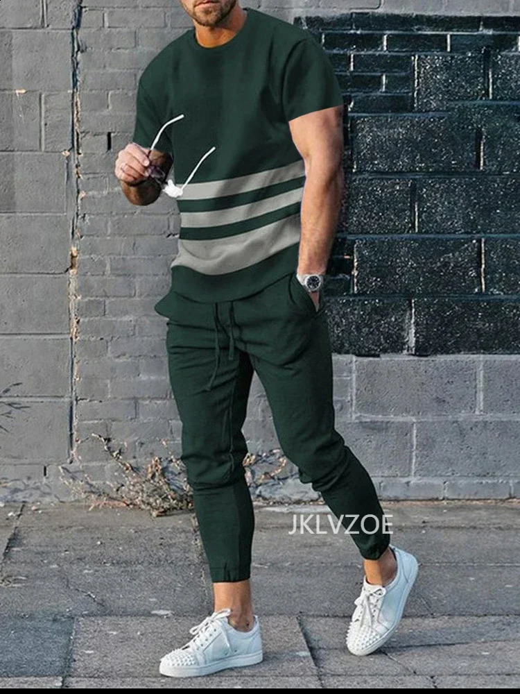 Mens Tracksuit Printed Sportswear Summer Short Sleeved T-shirt Trousers Suit Casual Joogers 2 Piece Sport Tshirts Long Pant Set 240821