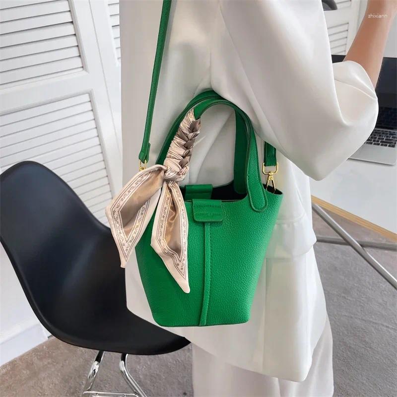 Shoulder Bags Green Design Pu Leather Crossbody Bag For Women Classic Handbag Bucket Top Brand Small Femme Day Clutch