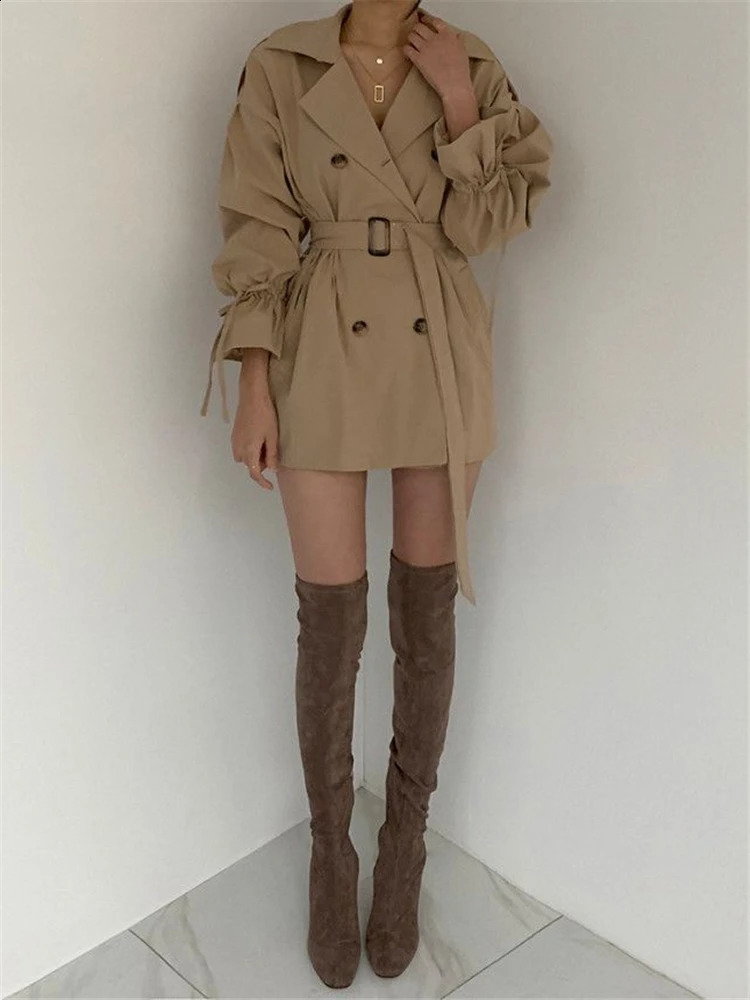 REALEFT 2023 Autumn Winter Khaki Minimalist Womens Trench Coat Sashes Windbreaker Loose Flare Sleeve Double Breasted 240820
