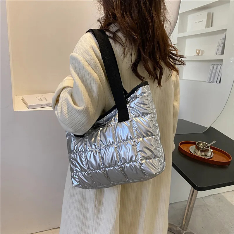 Large Capacity Space Cotton Tote Bag For Women Winter Shoulder Bag High Quality Down Handbag Casual Ladies Handle Bag Clutch sac 240821