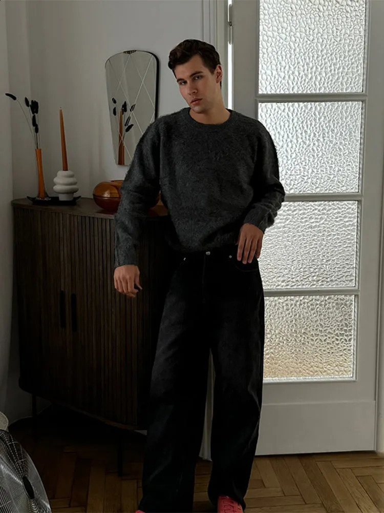 Solid Mohair Sweater Casual O Neck Long Sleeve Mens Knitted Pullover Autumn Chic Plush Cashmere Loose Male Solid Knit Jumpers 240821