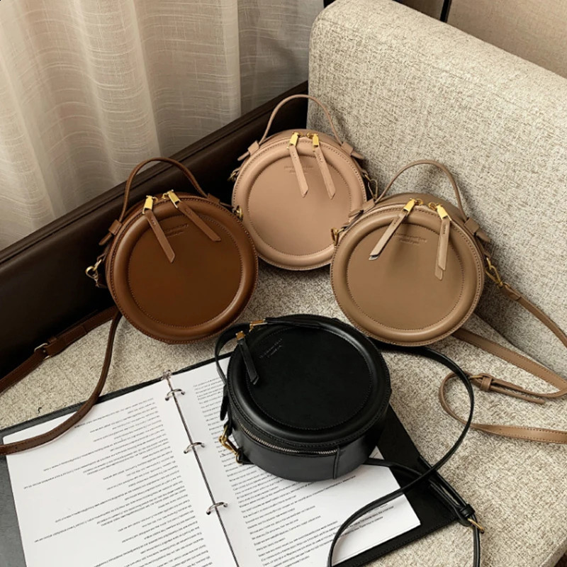 Solid color Crossbody Bag For Women Round Small Handbag Fashion Bags PU Leather Shoulder Female Zipper Purses 240821