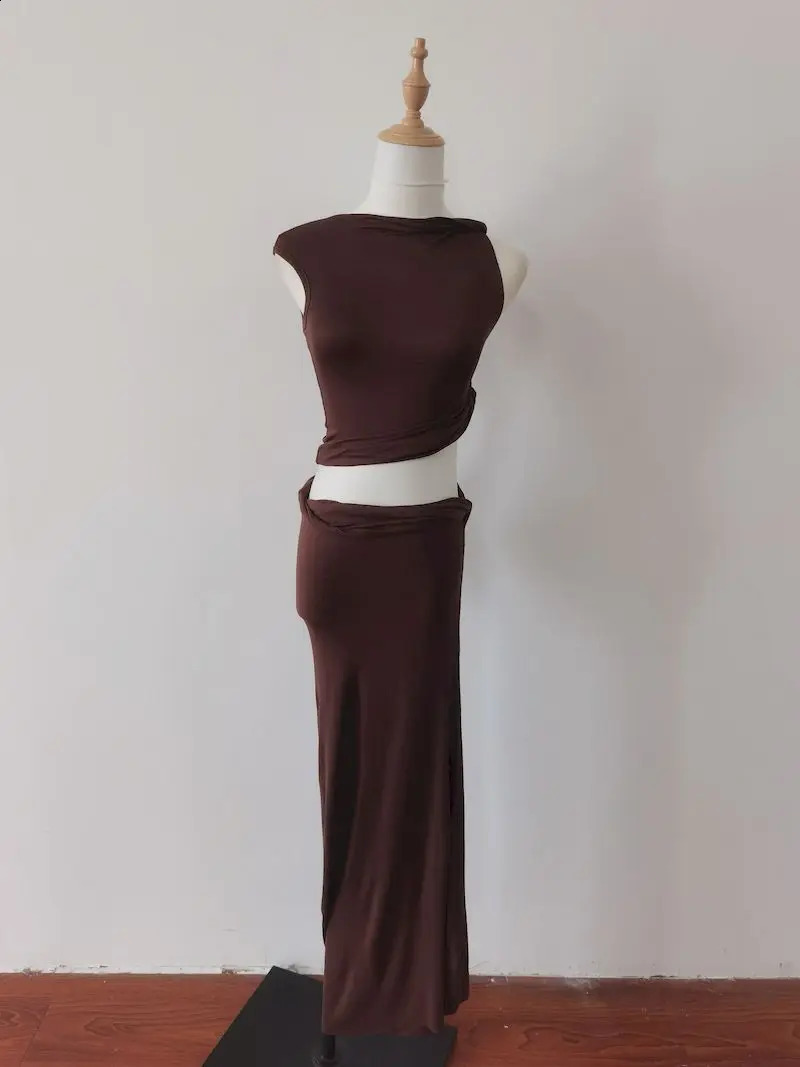 Sweet Girl Suit Womens Summer Retro Coffee Sleeveless Tank Top Wrapped Hip long Skirt Two-piece Set fashion female clothes 240820