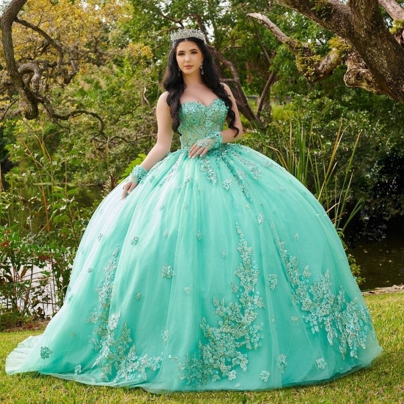 Green Shiny Quinceanera Dresses Ball Gown Off The Shoulder Lace Applique Beads Tull Corset Sweet 16 Dress Party Birthday Vestido De 15 Anos