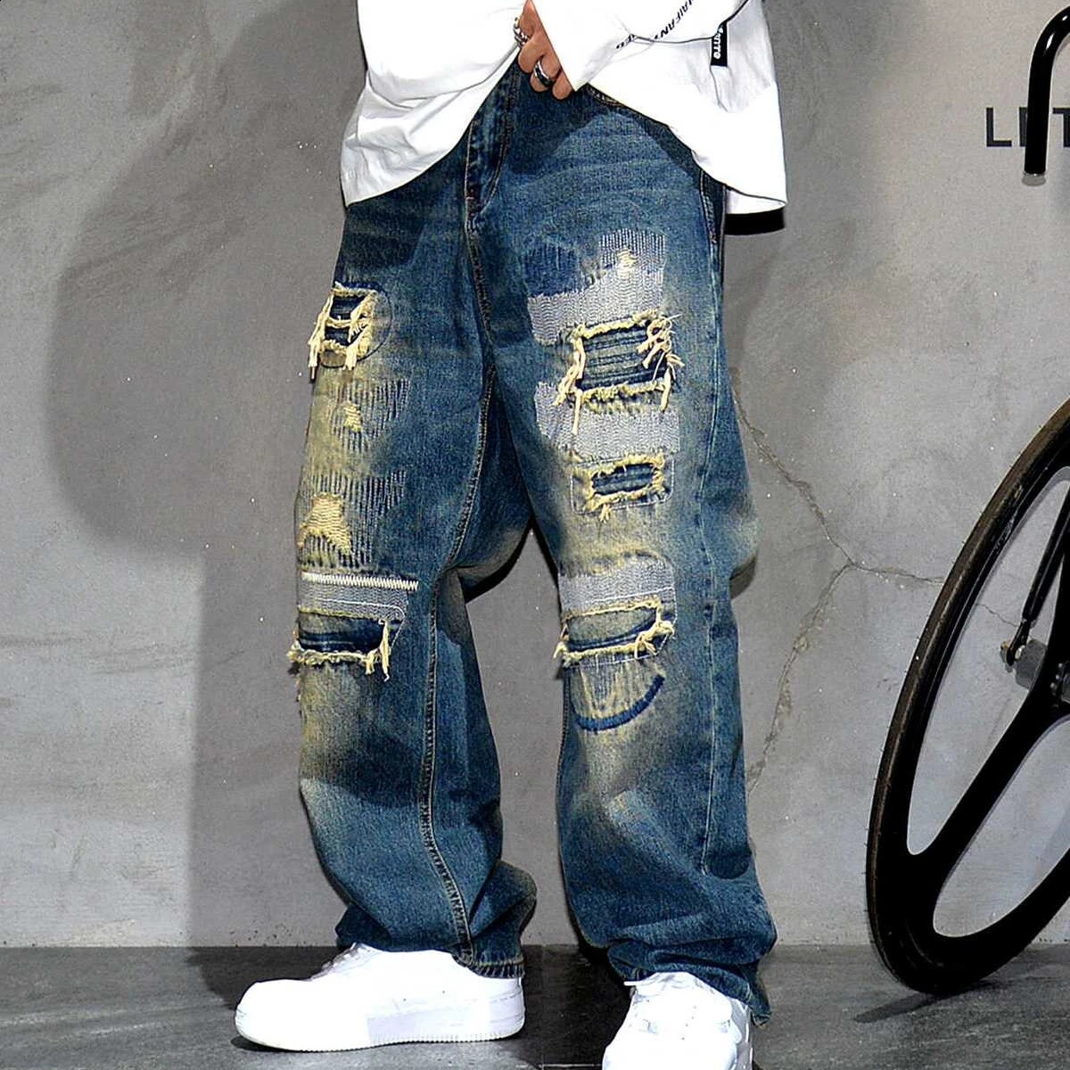 American Streetwear Ripped Patch Jeans Hip Hop Baggy Jeans Mens Clothing Vintage Denim Cargo Pants Japanese Harajuku Trousers 240821