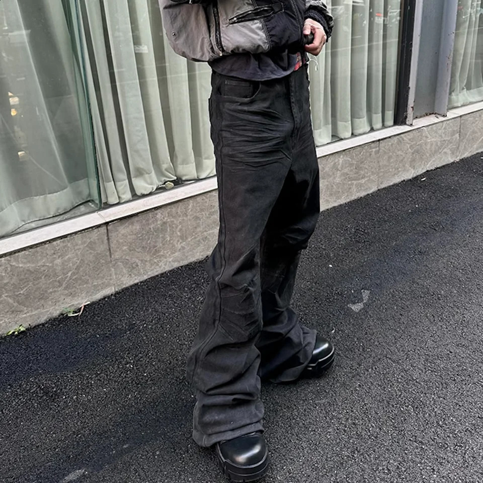 Streetwear Black Glue Coated Boot Cut for Men and Women Straight Baggy Casual Flare Pants Oversized Loose Denim Trousers 240821