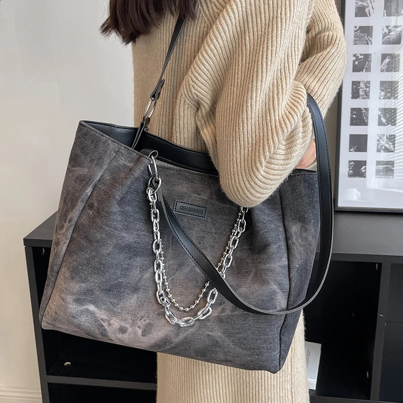 High-capacity Tote Bags for Women Korean Chain Fairy Y2k Fashion Crossbody Bag Girls Preppy Sweet Student Shoulder Handbags Chic 240820