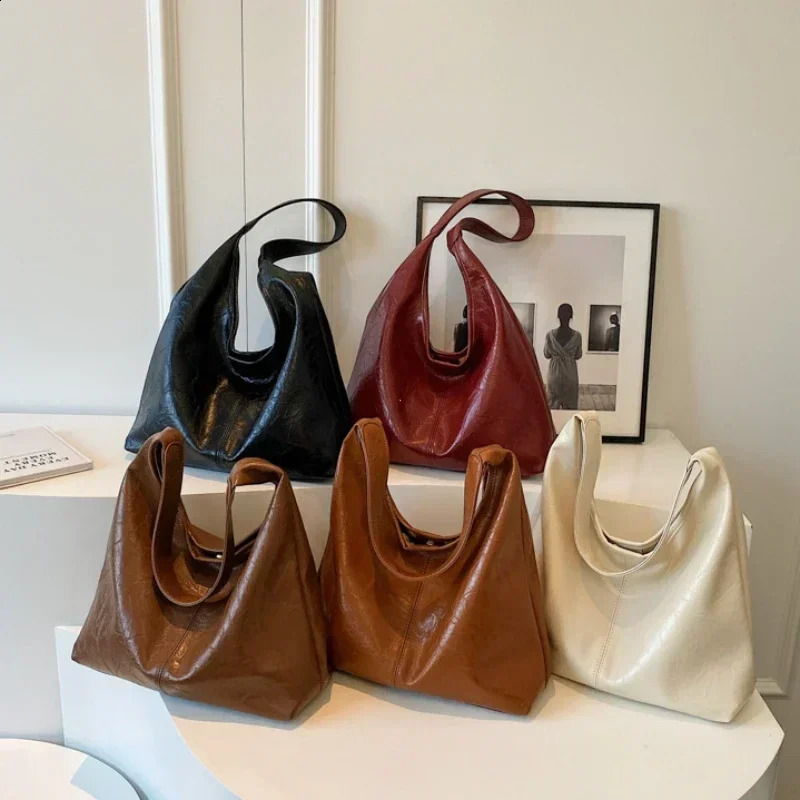 Soft PU Leather Shoulder Bag for Women Wedding tote All-match Underarm Bag Bolso Mujer Fashion Large Capacity Handbag 240820